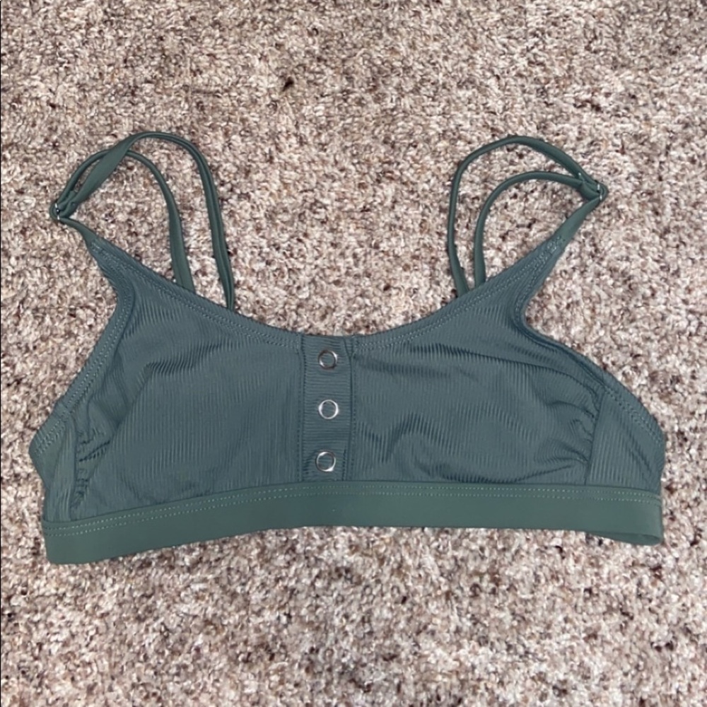 Women’s bikini top